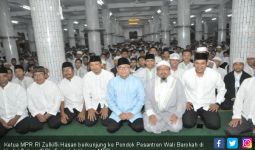 Ketua MPR: Islam Maju dengan Ilmu - JPNN.com