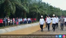 Tiba di Dharmasraya, Jokowi Tinjau Proyek P3TGAI di Sitiung - JPNN.com