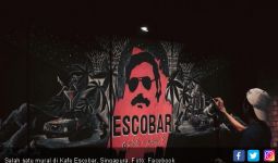 Escobar Nongol di Singapura, Kolombia Marah - JPNN.com