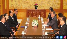 Pertemuan Bersejarah Adik Kim Jong un dan Presiden Korsel - JPNN.com