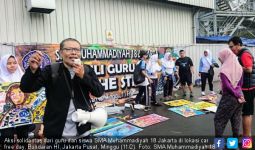Gelar Aksi Solidaritas di Bundaran HI untuk Pak Guru Budi - JPNN.com