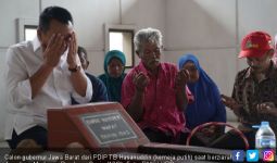 Ziarahi Makam Marhaen, Kang TB Tegaskan Komitmen Bela Rakyat - JPNN.com