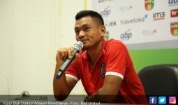 Sikap Terpuji Kiper Bali United usai Diludahi Bomber Persija - JPNN.com