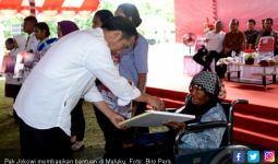 Pak Jokowi: Bulan Ini Rp 500 Ribu dulu - JPNN.com