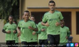 Hadapi Sriwijaya FC, Pelatih Persebaya: Kami Ingin Menang - JPNN.com