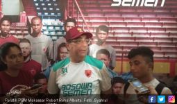 Alasan Robert Rene Alberts Mundur dari PSM Makassar - JPNN.com