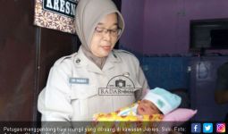 Bayi Buangan Dinamai Dilan, Singkatan Ditemukan di Jalan - JPNN.com