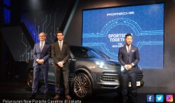 60 Ribu Porsche Cayenne dan Macan Dicurigai Curangi Emisi - JPNN.com