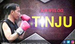 Lihat Nih, Pak Jokowi Sudah Berlatih Tinju - JPNN.com