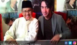 Reza Rahadian Video Call Sama BJ Habibie, Begini Kondisinya - JPNN.com