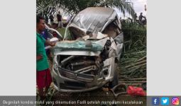 Mobil Hasil Penggelapan Alami Kecelakaan, Pelaku Sekarat - JPNN.com