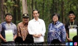 Menteri Siti: Perhutanan Sosial Untuk Selesaikan Konflik - JPNN.com