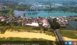 Banjir Tetap Mengancam Warga Gresik Selatan - JPNN.com