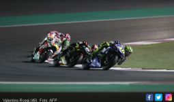 Valentino Rossi Melihat Rombongan Serigala di MotoGP Qatar - JPNN.com