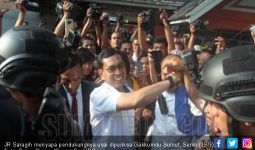 JR Saragih Mangkir, Pelimpahan Berkas ke Kejatisu Tertunda - JPNN.com