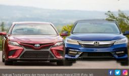 Komparasi Toyota Camry dan Honda Accord Model 2018 - JPNN.com