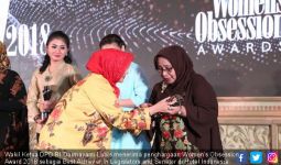 Darmayanti Terima Penghargaan Women’s Obsession Award 2018 - JPNN.com