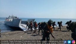 1.050 Prajurit TNI AL Serbu Pantai Jangkar - JPNN.com