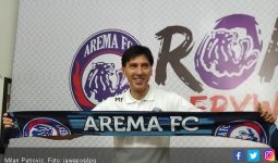 Nasib Petrovic di Arema FC Masih Teka - teki - JPNN.com