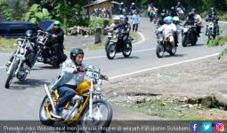 Milenial Demen Jokowi Naik Chopper atau Prabowo Berkuda? - JPNN.com