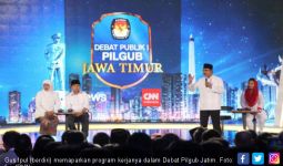 Debat Pilgub Jatim, Gus Ipul - Puti Beber Pengembangan Madin - JPNN.com