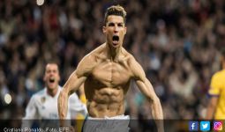 Top Skor Liga Champions: Ronaldo 15, Salah 8 - JPNN.com
