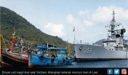 4 Kapal Vietnam Tertangkap Curi Ikan di Laut Natuna Utara - JPNN.com