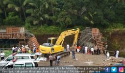 Jembatan Ambruk di Minahasa Utara, 2 Pekerja Tertimbun - JPNN.com