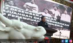 Jurus Hasto Gembleng Artis Bacaleg PDIP agar Paham Trisakti - JPNN.com