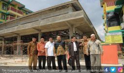 DPR Minta Kemenag Segera Terbitkan Izin Embarkasi Haji Riau - JPNN.com