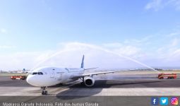 Kerugian Garuda Indonesia Turun Jadi Rp 868 Miliar - JPNN.com