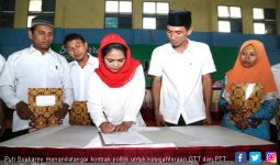 Puti Soekarno Tanda Tangani Kontrak Politik Demi GTT dan PTT - JPNN.com