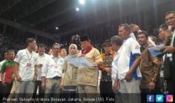 Prabowo Sudah Tebar Janji di Hadapan Ribuan Buruh - JPNN.com