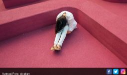 Melawan, Perempuan Ini Selamat dari Percobaan Pemerkosaan - JPNN.com