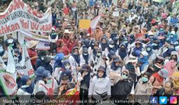 Ratusan Honorer K2 Geruduk Jakarta Menunggu Nasib di DPR - JPNN.com