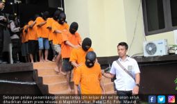 Polda Tangkap 230 Penambang Emas Ilegal - JPNN.com