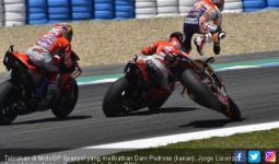 Tabrakan di MotoGP Spanyol, Lorenzo Prihatin Nasib Dovizioso - JPNN.com