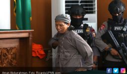 Aman Abdurrahman Bikin PN Jaksel Kosongkan Jadwal Lain - JPNN.com