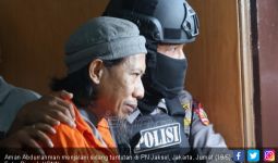 Polisi Korban Bom Thamrin Sempat Memeluk Aman Abdurrahman - JPNN.com