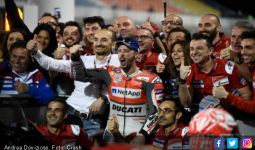 Lihat Gaya Dovizioso Setelah Dapat Kontrak Baru dari Ducati - JPNN.com