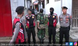 Lagi! Densus 88 Tangkap Terduga Teroris di Probolinggo - JPNN.com