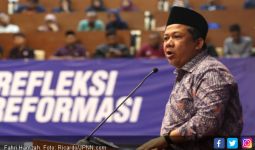 Fahri Hamzah: Jokowi Pasti Berat Menjawab 65 Pertanyaan - JPNN.com