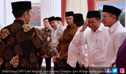 Cerita Fahri Bercanda dengan Jokowi saat Buka Puasa Bersama - JPNN.com