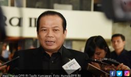 KPK Pertimbangkan Penahanan Wakil Ketua DPR Taufik Kurniawan - JPNN.com