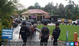 Polsek Marosebo Diserang, Dua Polisi Dibacok - JPNN.com