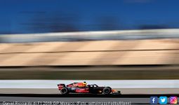 Ricciardo Pangkas Jarak dengan Puncak Klasemen F1 2018 - JPNN.com