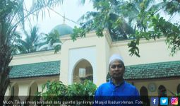 Berbentuk Masjid Nabawi, Lentera di Kampung Minoritas - JPNN.com