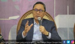 Zulkifli Hasan: Pejabat Negara Harus Teladani Agus Salim - JPNN.com