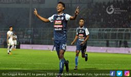 Tundukkan PSIS, Arema FC Naik Satu Setrip ke Peringkat 17 - JPNN.com