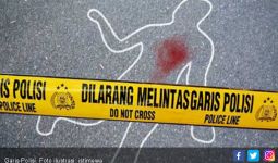 Wanita Tewas Bersimbah Darah di Pinggir Jalan, Diduga jadi Korban Penjambretan - JPNN.com